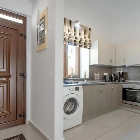 Apartmán Amarantios Urban Nest *